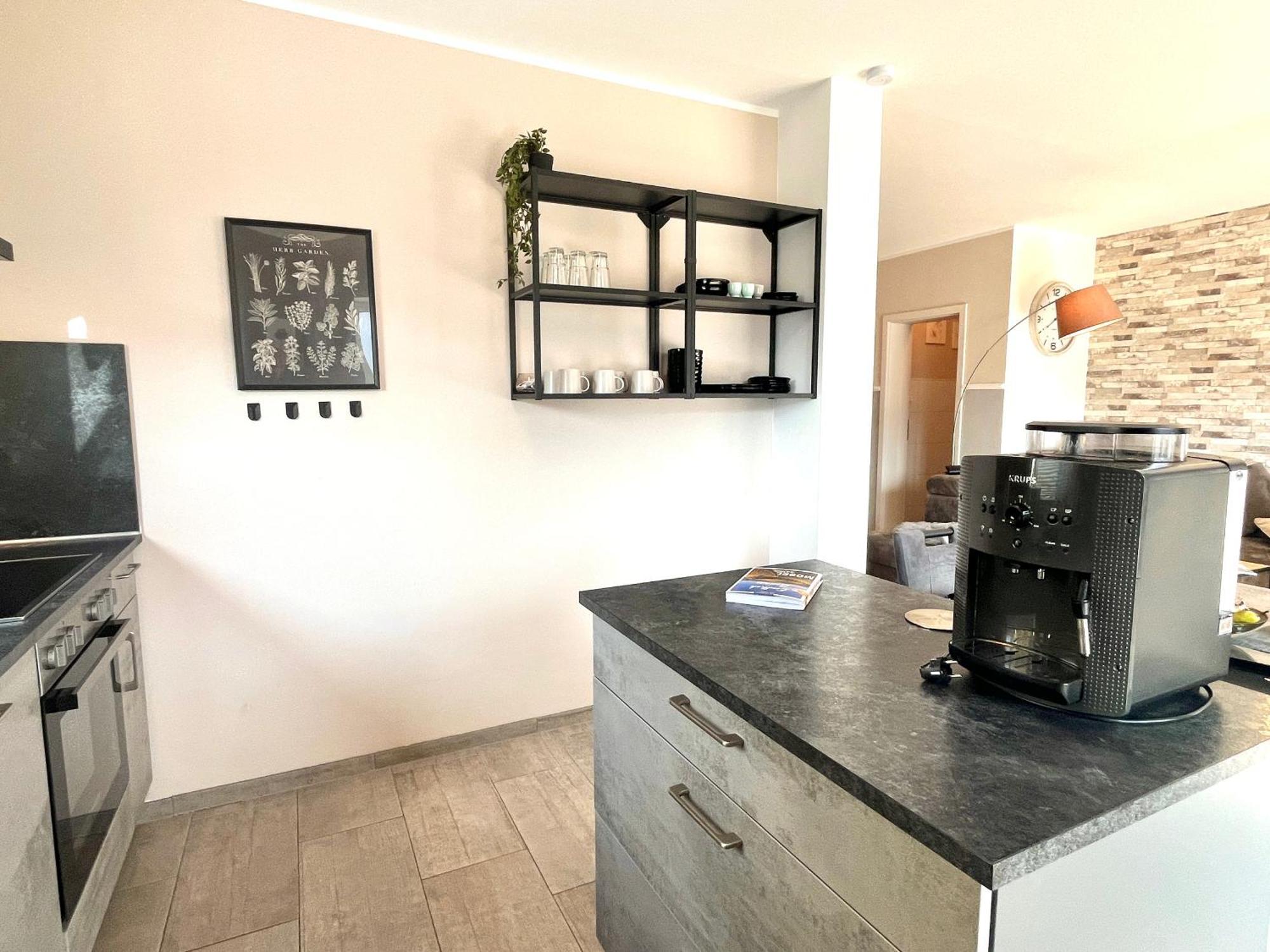 Ferienwohnung Sonnenterrasse, 1-4 Personen, 2 Schlafzimmer, Grosse Terrasse Müden エクステリア 写真
